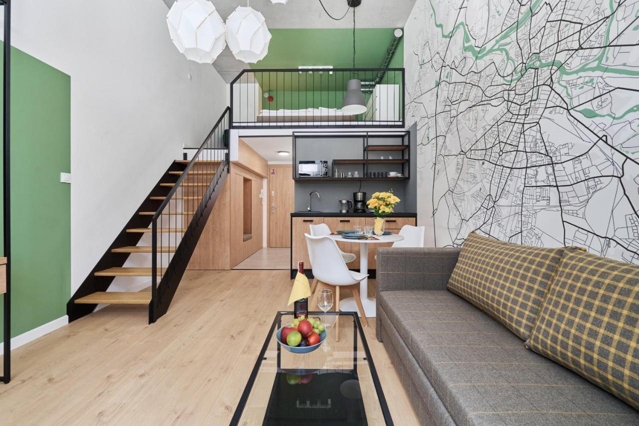 Mezzanine Studio Apartments Zarembowicza Wroclaw Airport By Renters Kültér fotó