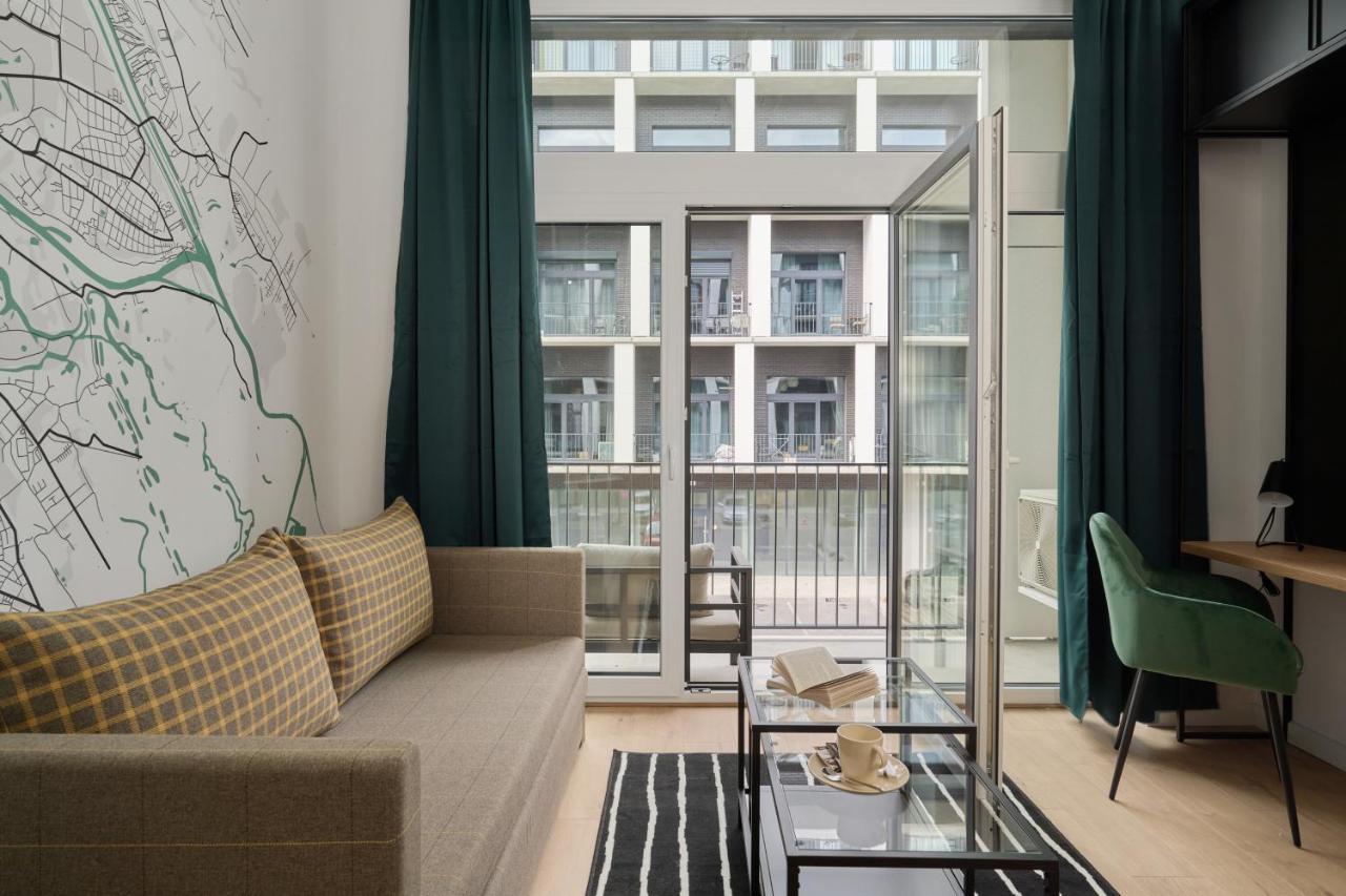 Mezzanine Studio Apartments Zarembowicza Wroclaw Airport By Renters Kültér fotó